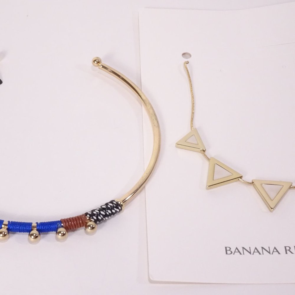 Banana Republic Collar Necklace Triangle Enamel Necklace 120